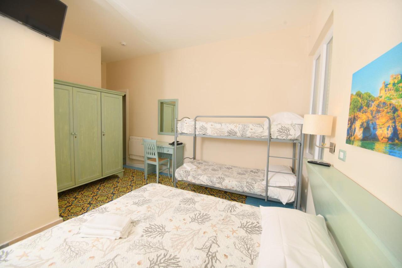 Albergo Atlantic Ischia Exterior foto