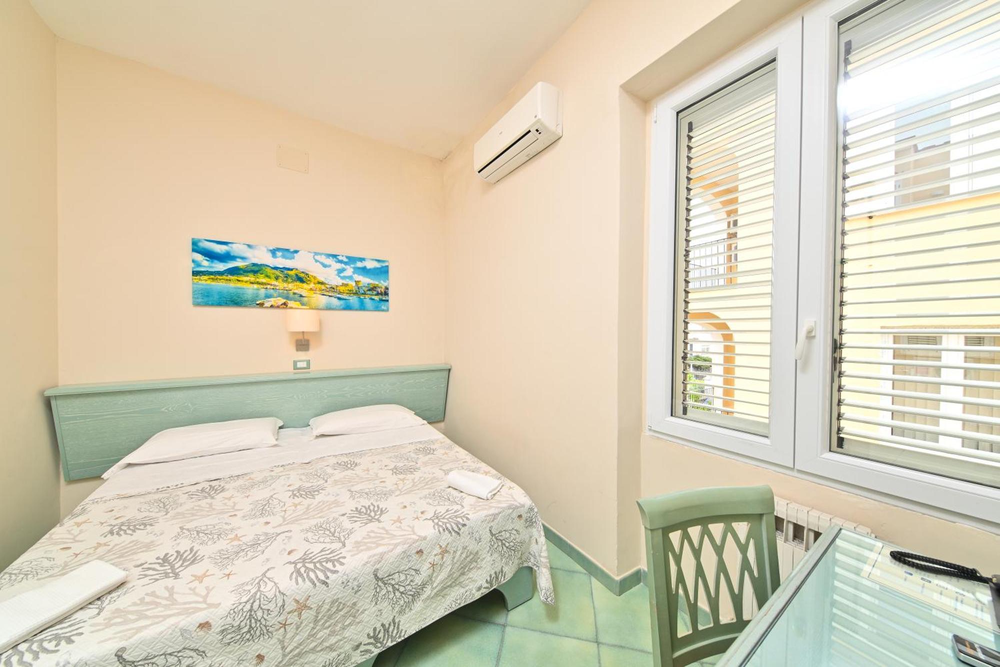 Albergo Atlantic Ischia Exterior foto
